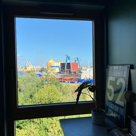Lts Rent Luxury & Comfortable Premium Apartmán